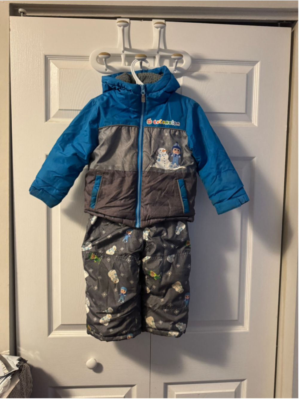 CoComelon Toddler 2T Winter Snowsuit Set Jacket & Snow Pants Snowman